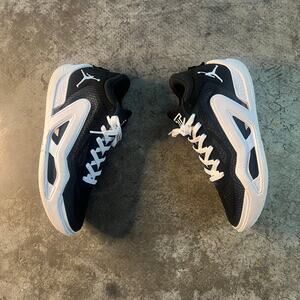 Jordan Tatum 1 Black White Shoes Men's Size 10 NWT DZ3320-001